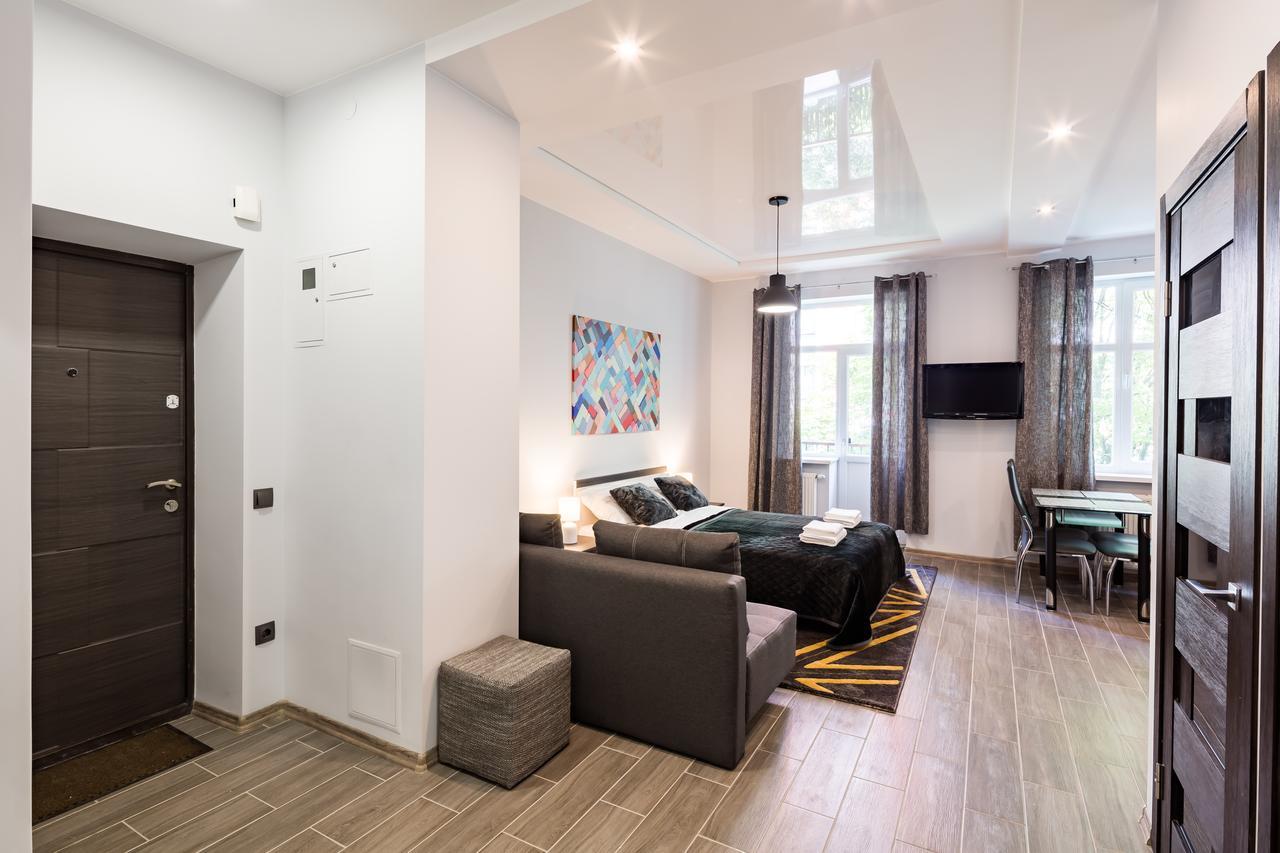New Studio With Balcony Lviv Ngoại thất bức ảnh
